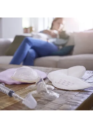 24 Pcs Disposable Breast Pads SCF254/24