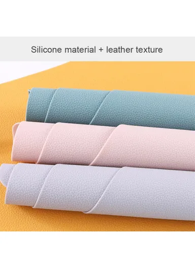 10Pcs Set Water Drop-shaped Desktop Cup Silicone Mat Dining Table Heat Insulation Pad (L12.5 x W11 x H0.11)cm - Red