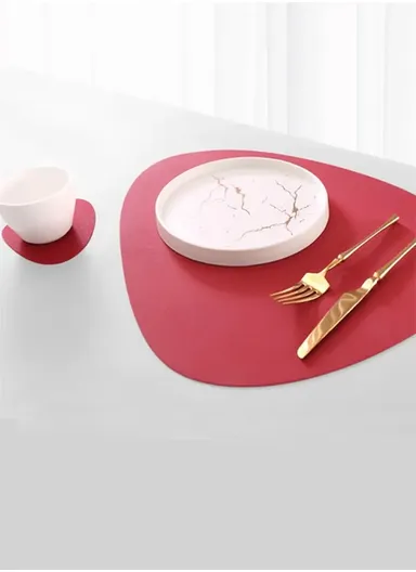 2-Pcs Desktop Silicone Dining Table Mat Heat Insulation Tableware Pad Set With Cup Mat - Red