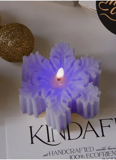 Decorative Scented Snow Candle For Relaxation (L6 x W6 x H2.5)cm - Purple