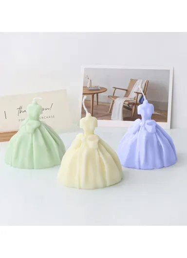 Decorative Scented Wedding Dress Candle For Relaxation, Suvenier &amp; Home Decoration (D8.5 x H9)cm - Purple