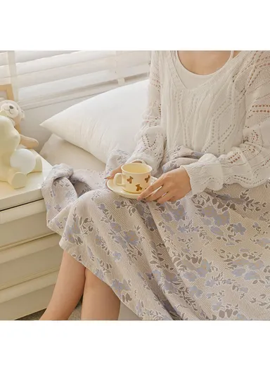 Class A Cotton Blanket, Summer Towel Quilt Air Conditioning Blanket (L200 x W230)cm - Flower / Blue