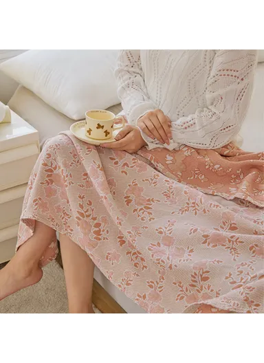 Class A Cotton Blanket, Summer Towel Quilt Air Conditioning Blanket (L200 x W230)cm - Flower / Pink