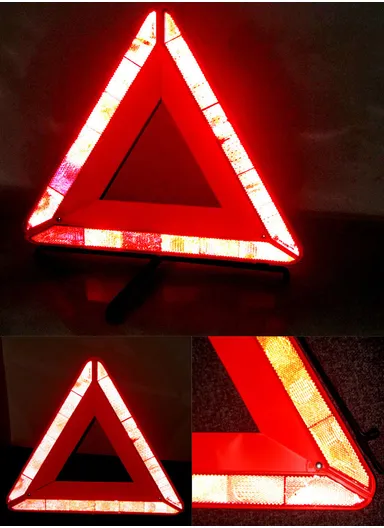 21LED Car Warning Triangle Emergency Reflective LED Light Battery Operated (W42 x D3 x H42)cm