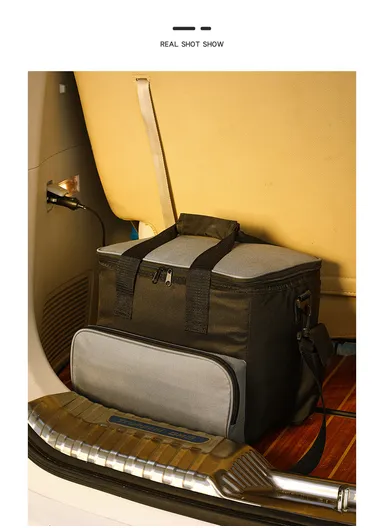 12V 15L Semiconductor Cooling Oxford Cloth Car Cooler Bag Drink Fruit Storage Bag (L32.5 x W26.5 x H27)cm