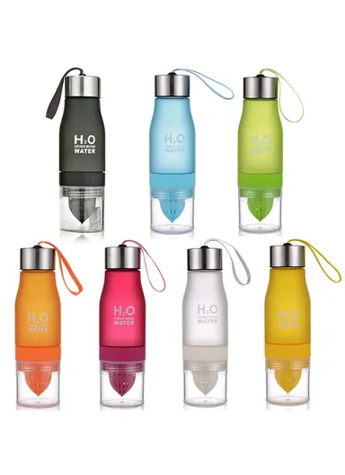 650ml Fruit Infuser Bottle, Frosted Plastic Lemon Juice Water Bottle (L26 x W8.6)cm- Black