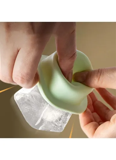 3Pcs Summer DIY Ice Cube Jelly Yogurt Popsicle Maker Mold with Lid &amp; Stick AAB060 (L6.4 x W6.4 x H4.4)cm - Matcha Green