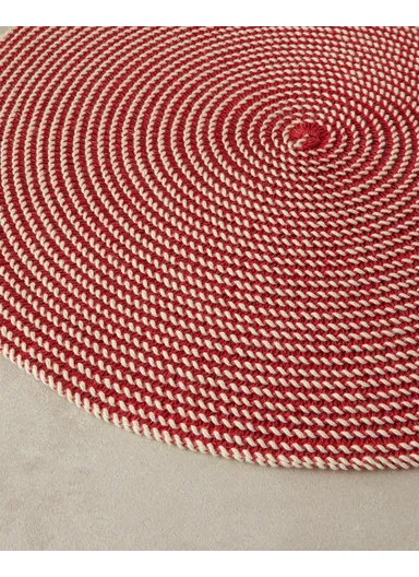 Fiora Polyester Table Mat 38 cm Red