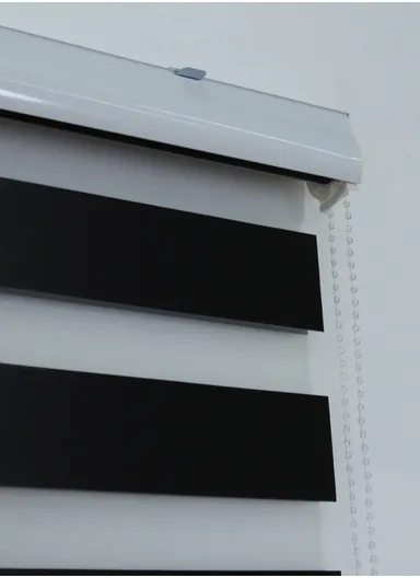 200x180cm Easy Control Waterproof Blackout Polyester Fabric Roller Blinds, Sheer Or Privacy Light Control - Black