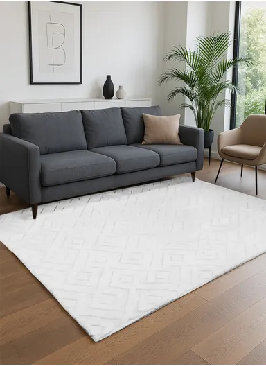 180x230cm Anti-Slip Luxurious Rabbit Fur Shaggy Rug Cozy, Soft &amp; Modern Decor - White