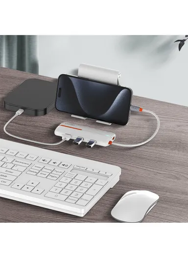 5-in-1 USB-C Multi-Port Hub with PD 100W Quick Charge DS-25U (L11 x W4 x H1.65)cm