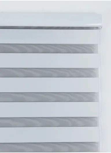 120x150cm Crease-Free Waterproof Full Blackout Polyester Fabric Roller Curtain - White