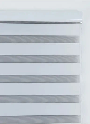 150x220cm Crease-Free Waterproof Full Blackout Polyester Fabric Roller Curtain - White