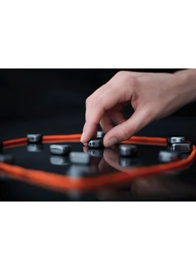 Kluster The Magnetic Dexterity Challenge for All Ages