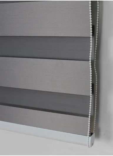 150x150cm Crease-Free Waterproof Full Blackout Polyester Fabric Roller Curtain - Grey