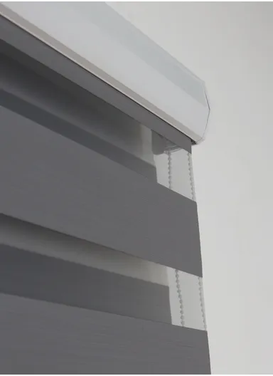 180x150cm Crease-Free Waterproof Full Blackout Polyester Fabric Roller Curtain - Grey
