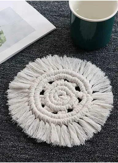 Dremisland Coaster for Drinks Absorbent Woven Coasters Handmade Macrame Coasters with Tassels Coffee Aromatherapy Décor Heat Protection Mat GT023