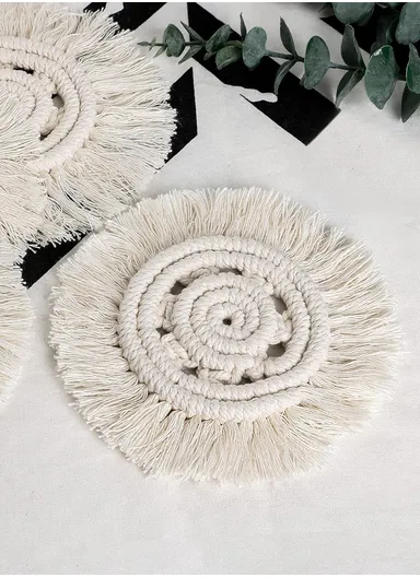 Dremisland Coaster for Drinks Absorbent Woven Coasters Handmade Macrame Coasters with Tassels Coffee Aromatherapy Décor Heat Protection Mat GT023