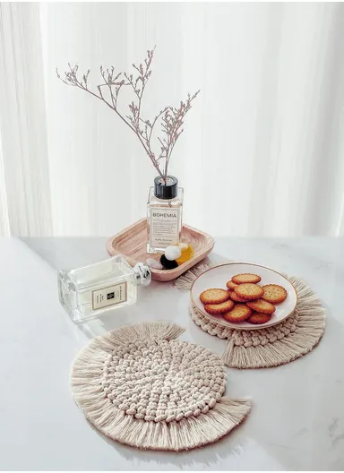 14cm Macrame Coasters for Drinks, Handmade Coasters with Tassels, Fan Shaped Coasters, Bohemian Home Decor Table Pad GT046