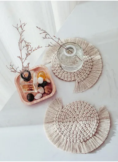 14cm Macrame Coasters for Drinks, Handmade Coasters with Tassels, Fan Shaped Coasters, Bohemian Home Decor Table Pad GT046