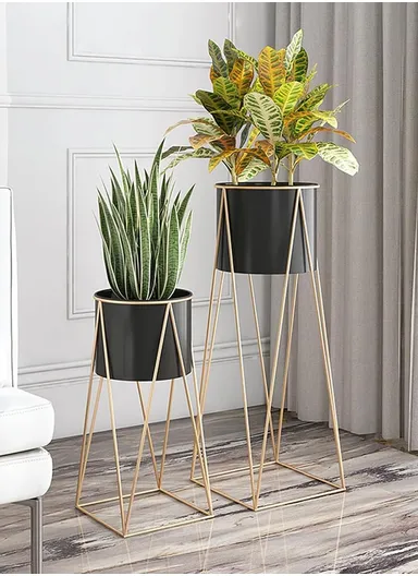 Geometric Metal Plant Stand, Bucket Rack Wrought Iron For Home, Desktop, Balcony, Office &amp; Hotel (W30 x D30 x H70)cm - Gold &amp; Black