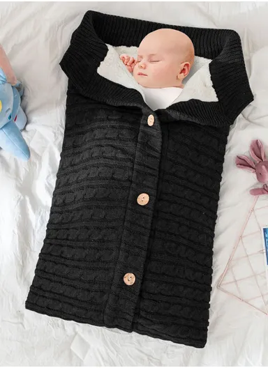Windproof Baby Sleeping Bag Plush &amp; Acrylic Fiber For Warmth &amp; Comfort Ideal For Winter, Travel, &amp; Cozy Nights (L70 x W40)cm - Black