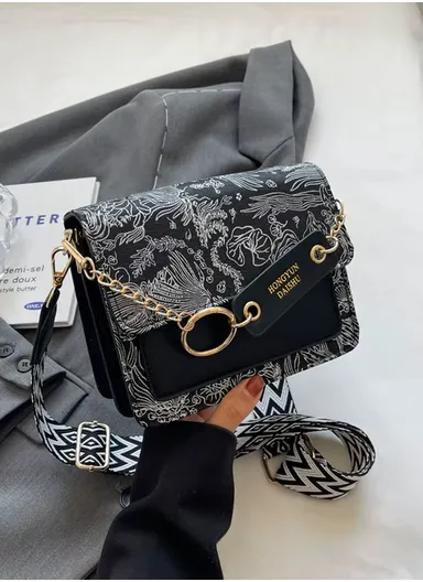 Chic PU Leather Pleated Handbag with Detachable Strap Stylish &amp; Unique Accessory - Black