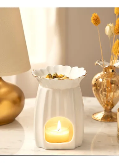 Daisy Incense Burner 11x11x14 cm White