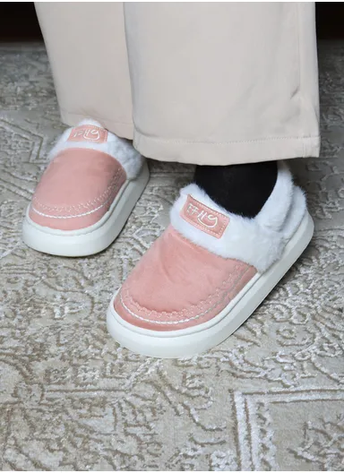 Fleece Lining Winter Slipper with Anti-Slip PVC Sole &amp; Soft Plush Faux Fur Upper, Soft &amp; Skin-Friendly Sole Warm Winter Slippers For Women - Pink