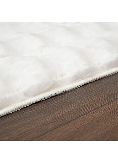 Bubble - Tied Rabbit 160 x 230 cm Zymta Winter Carpet - White