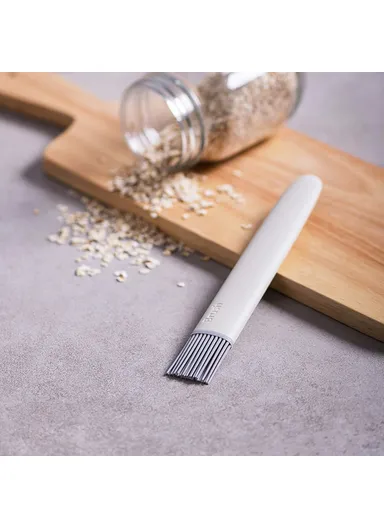 Detachable Design Silicone Oil Brush Pastry Basting Cooking Brush for BBQ Grill Heat Resistant Kitchen Food Barbecues Baking Brush No FDA Certificate, BPA-free - White