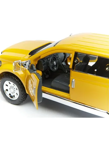 Maisto 1:31 Scale - Ford Mighty F-350 Super Duty - Special Edition - Yellow