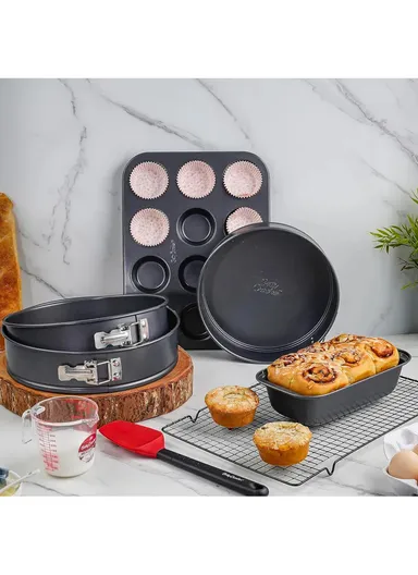 8 Pcs Betty Crocker Baking SET