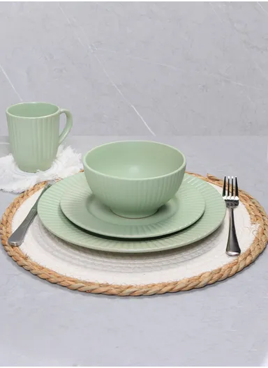 16 Pcs/Set Chip Resistant &amp; Scratch Resistant Ultra Chic Dinnerware Service for 4, Microwave &amp; Dishwasher Safe, Durable Everyday Dining Set - Green