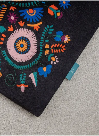 43 x 43 cm Midnight Circles Printed Decorative Cover Cushion - Black