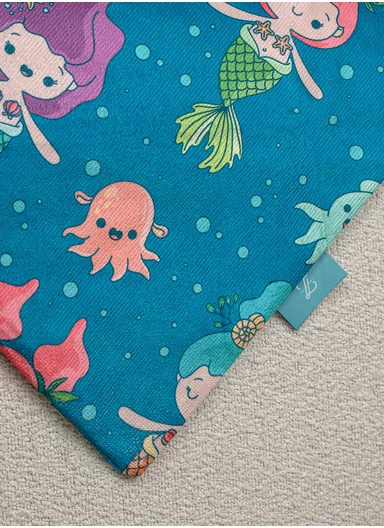 43 x 43 cm Blooming Grace Printed Decorative Cover Cushion - Multicolor