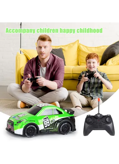 24 2WD Remote Control Racing Car Children Toy RC Car with Cool Light - Green Q240 1 