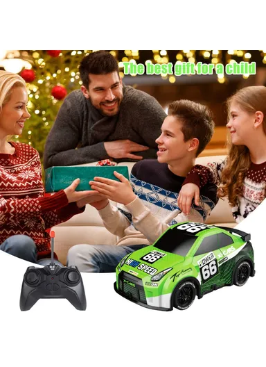 24 2WD Remote Control Racing Car Children Toy RC Car with Cool Light - Green Q240 1 