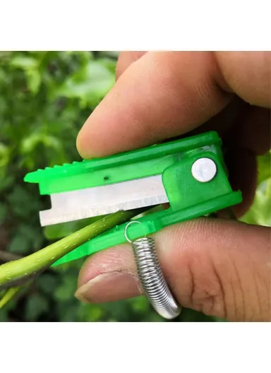 100Pcs Farm Orchard Thumb Knife, Garden Pruner, Vegetable Fruit Picking Cutter - Green
