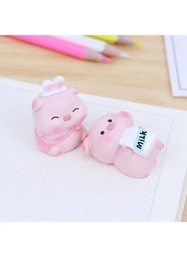 Mini Pig Figures Desktop Decor Office Table Ornaments Resin Cute Animal Figurines for Home / Office - 002 - C