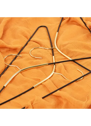 Hangers Space Saving Clothes Hanger Nordic Style Iron Art Hanger Heavy Duty Adult Hanger for Coat Suit Socking and Other Clothes