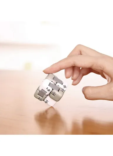 Fingertip Building Blocks Toys Finger Bricks Stress Relief Spinner Toy - Multicolor