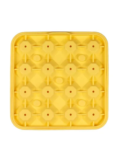 16 Cavity Diamond Shape Ice Cube Tray Silicone Ice Maker Mold Kitchen Gadget (BPA Free, FDA / LFGB Certified) - Yellow