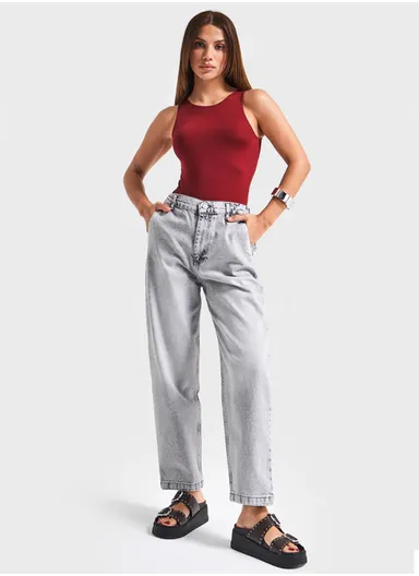 Women's Gray Color Carrot Fit Cotton Elastic Waist Comfortable Denim Jeans  4s5-12