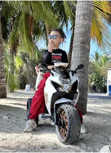 3 Years+ Rechargeable Kids Ride-On Motor Bike with Handle Accelerator &amp; Brake Pedal, LED Lights &amp; Music (L105 × W56 × H68)cm – White