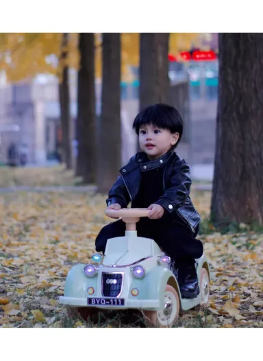 3 Years+ Rechargeable Ride-On Vintage Car with Bluetooth, 2 Speeds, Swing Function &amp; Shock Absorbers (L74 x W35 x H45)cm- Beige