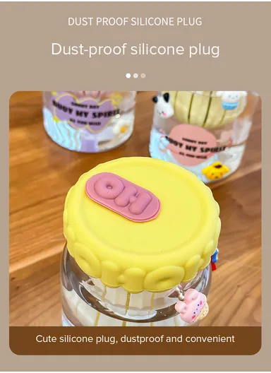 600ml Glass Water Bottle Tumbler with Silicone Lid, Filter &amp; Straw FBW-1LJ (D9 x H13.5)cm - Red