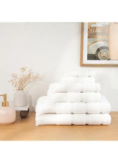 6 Pieces Pure Comfort 600 GSM Luxury Turkish Cotton Towel Set - White