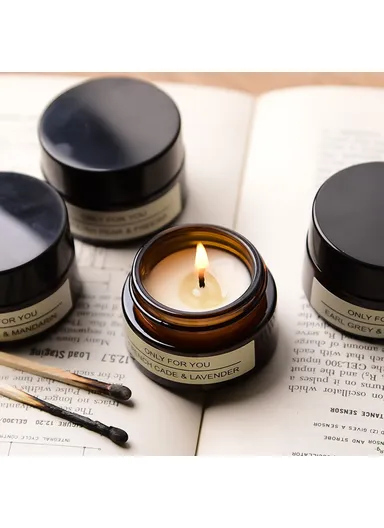 Creative Soy Wax Aromatherapy Candle with Glass Bottle Scented Candle Valentine Day Gift - Goji &amp; Tarocco Orange