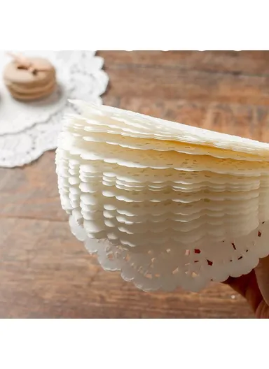 140Pcs 27cm Disposable Food Doilies Round Flower Bottom Paper Lace Liners Oil Absorbing Cake Pad (BPA Free, FDA Certified)